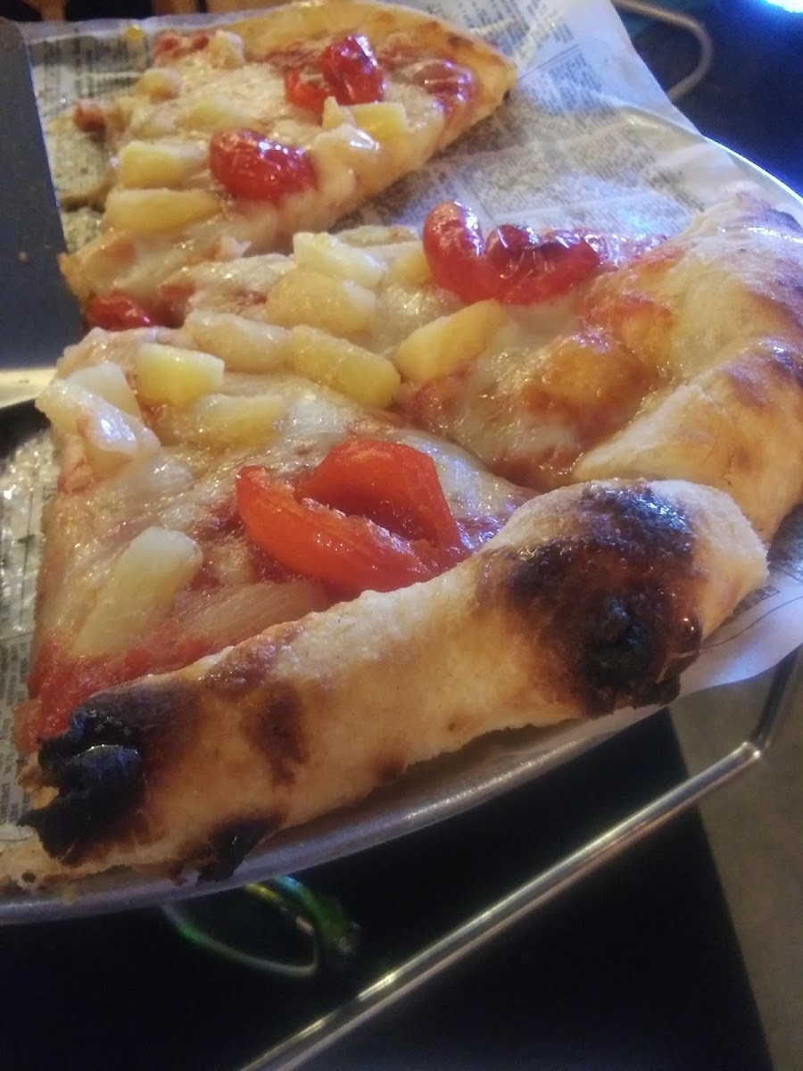 Floyd And Company Wood-Fired Pizza-10
