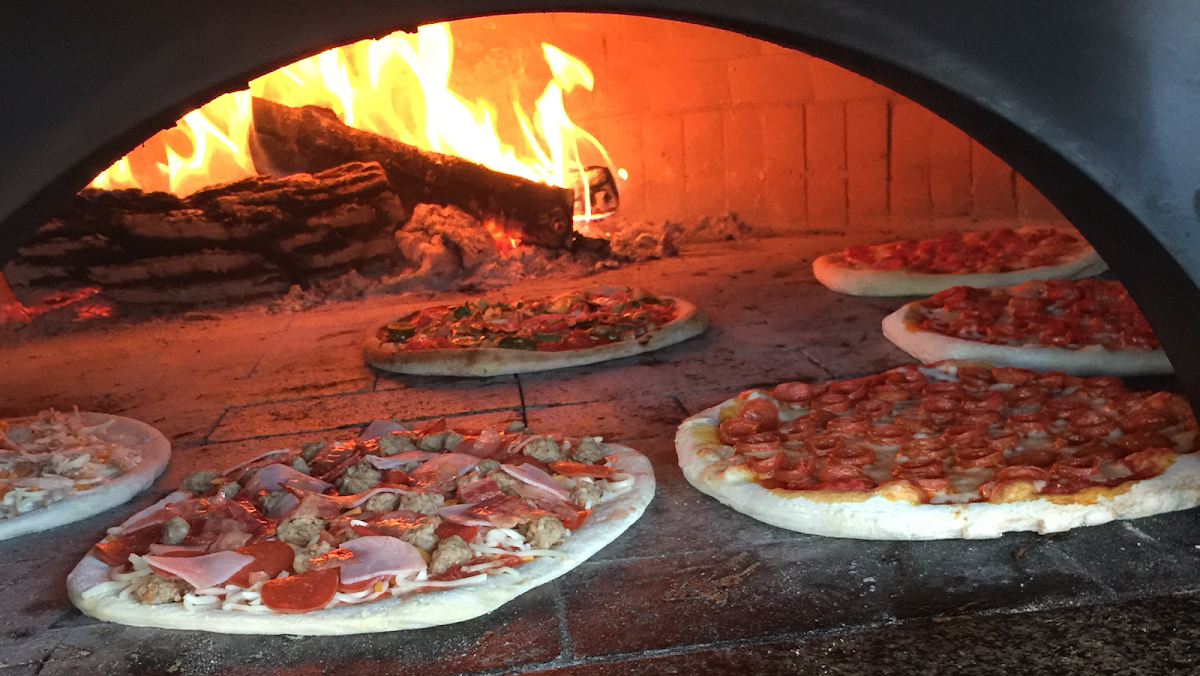 Floyd And Company Wood-Fired Pizza-2