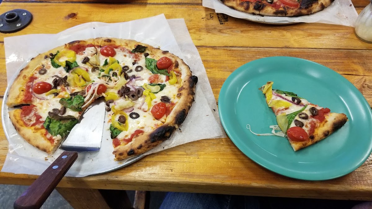 Floyd And Company Wood-Fired Pizza-8